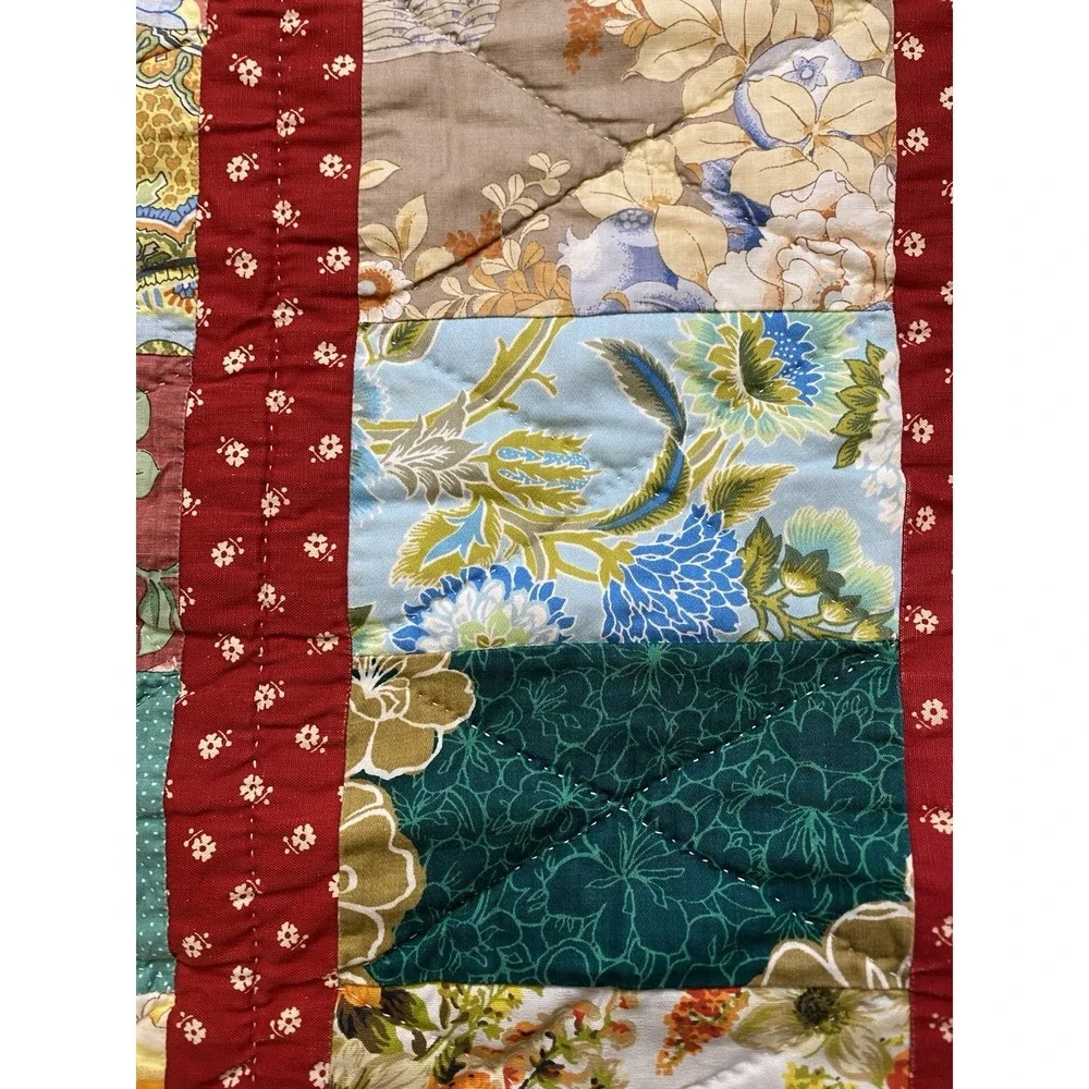Vintage Handmade Hand Sewn Quilt 76x82